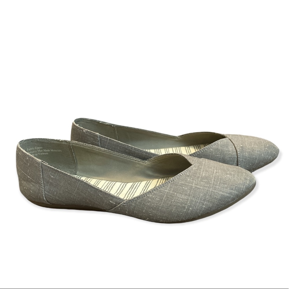 Kelly & Katie Gray Flats